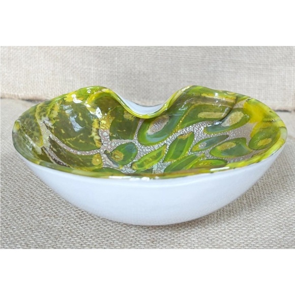 Vintage Green Gold Cased Glass Bowl Candy Dish Reverse Painted Artsy Boho Hippie - Picture 2 of 4
